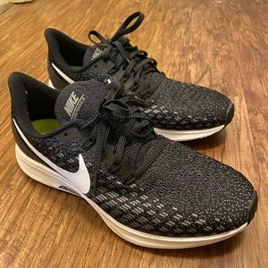 Nike Tennis Shoe
